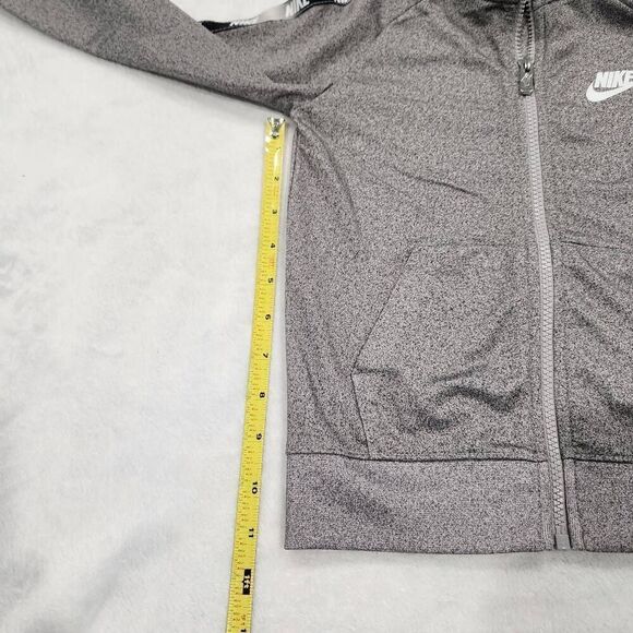 Boys Nike's gray zip up light weight jacket size S (4-5yrs) - Picture 5 of 11